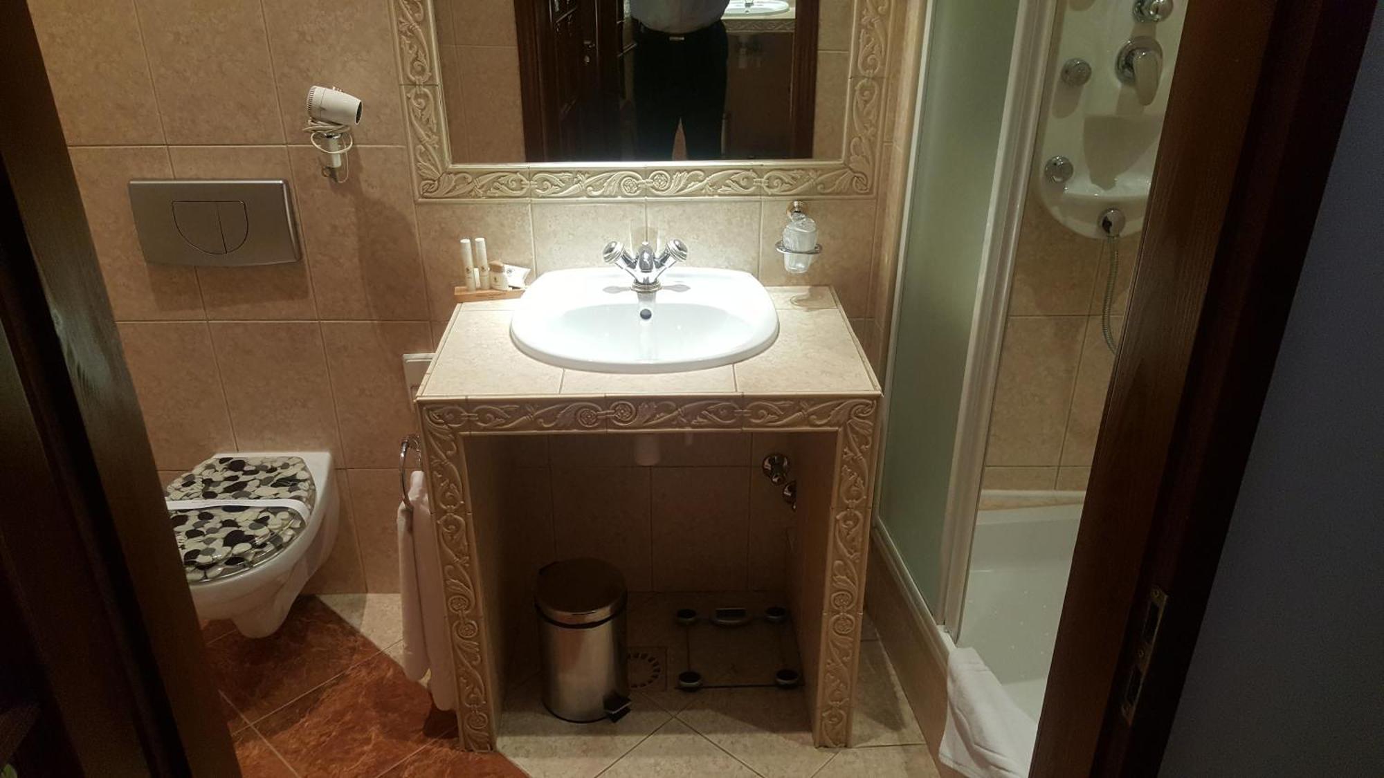 Hotel Bristol Tarnow Room photo